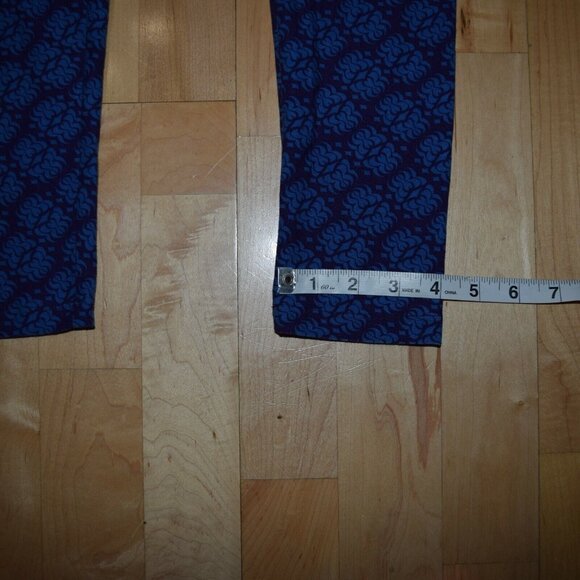 LULAROE Women's One Size Super Soft Patterned Leggings - Picture 2 of 7